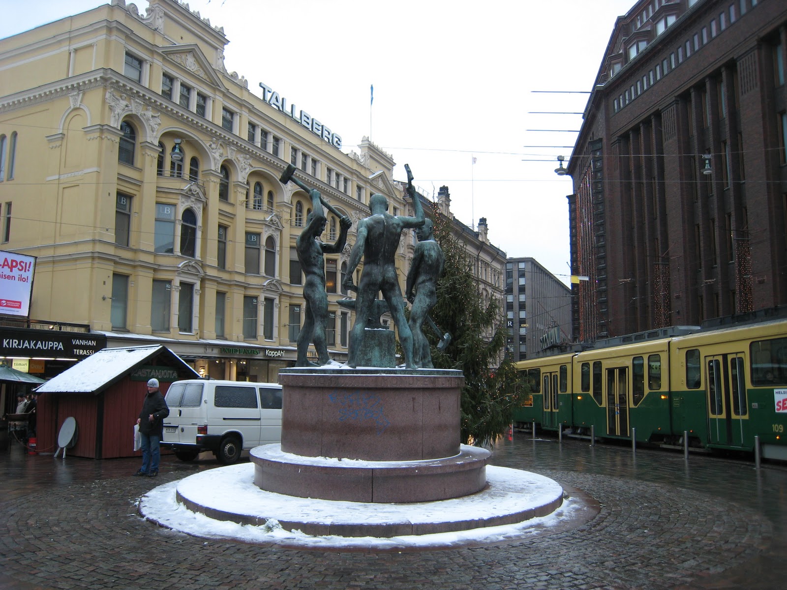 18 Helsinki Sculpture
