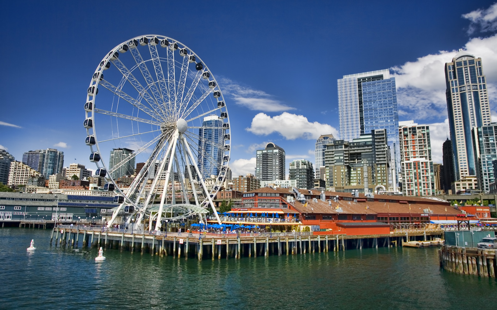 21 Seattle Ferris Wheel
