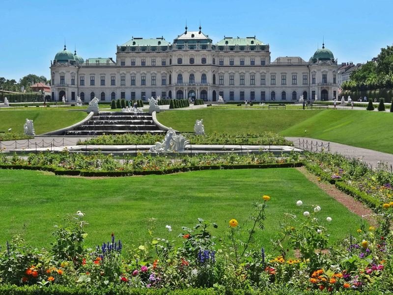 13 Vienna Belvedere
