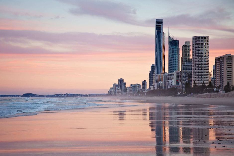 20 Gold Coast Skyline